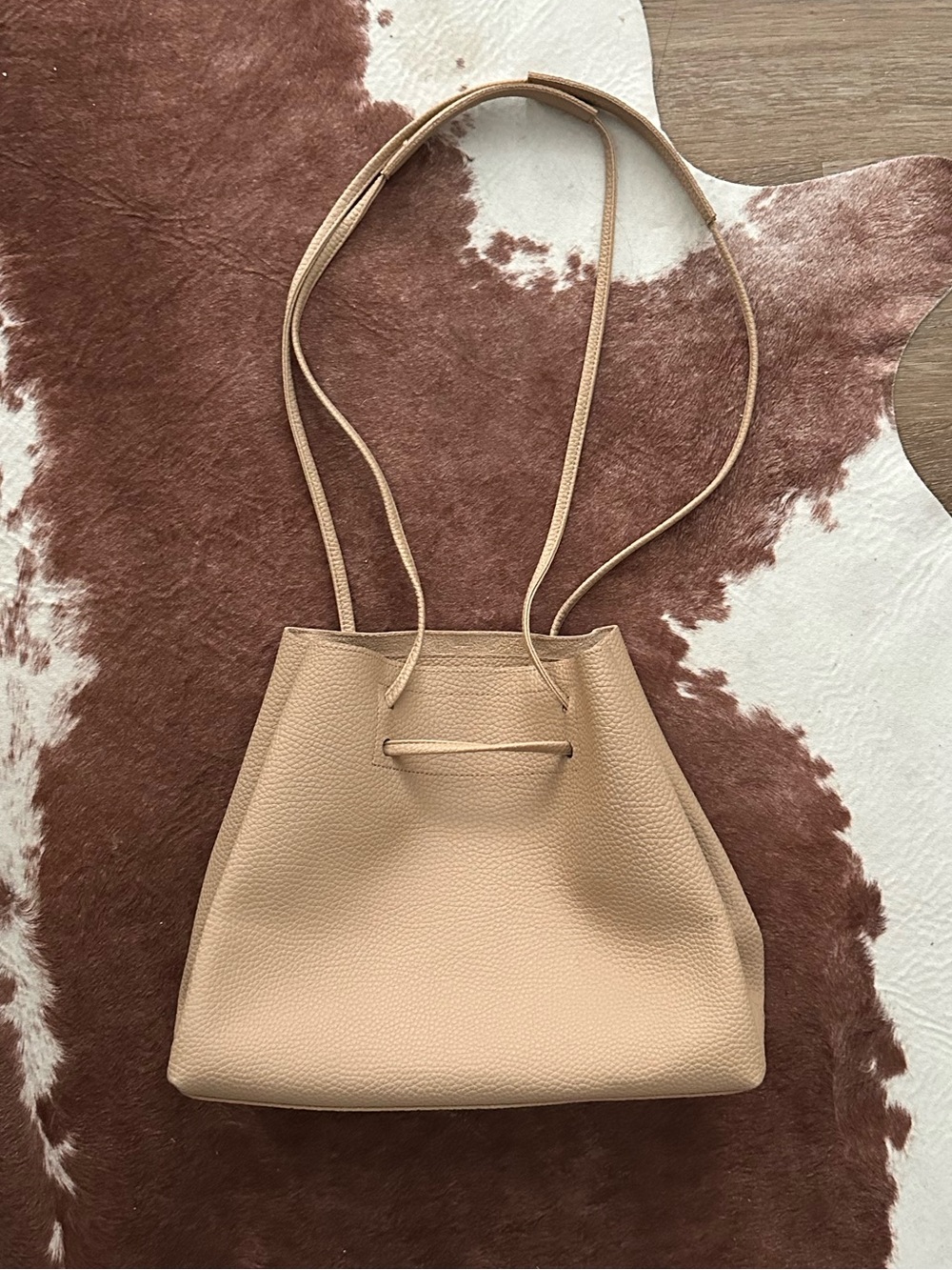 8 Other Reasons Pebbled Beige Drawstring Shoulder Bag